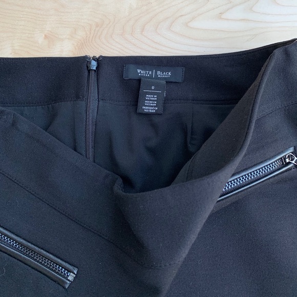 White House Black Market mini skirt - Picture 3 of 5